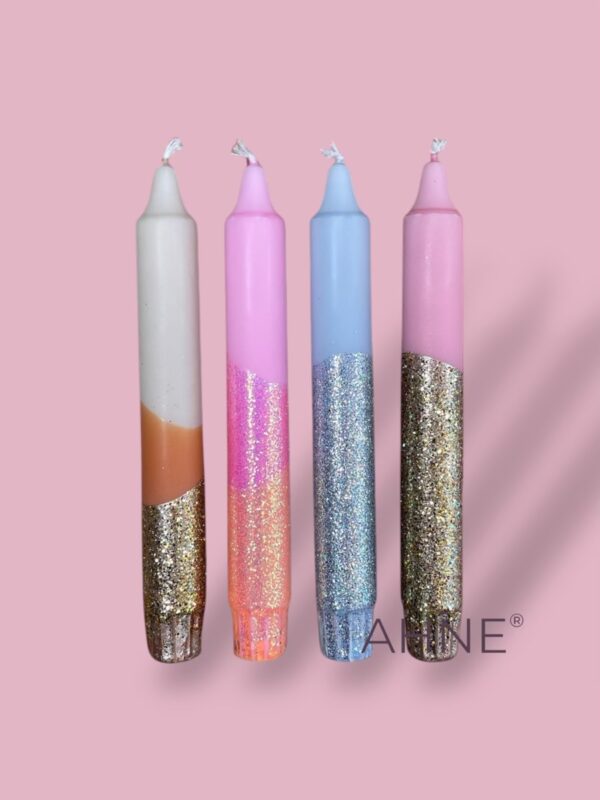 4STK HÅNDLAVET STEARINLYS i rosa blå lyserød og creme med glitter