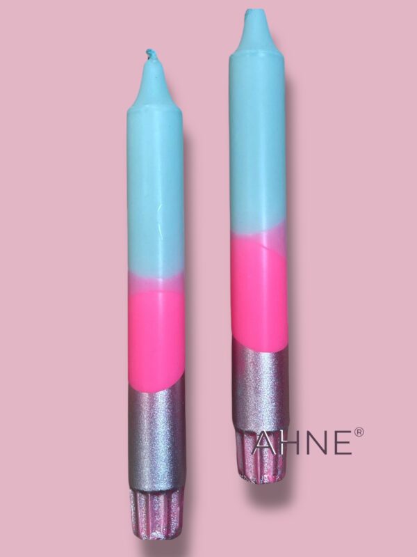 1 stk HÅNDLAVET stearinlys i mint og neonpink med sølvrosa lak